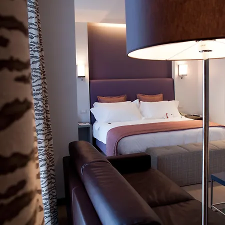 Crowne Plaza Fiera By Ihg 4*