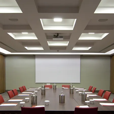 Готель Crowne Plaza Fiera By Ihg