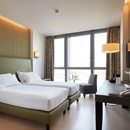 Crowne Plaza Fiera By Ihg Готель 4*