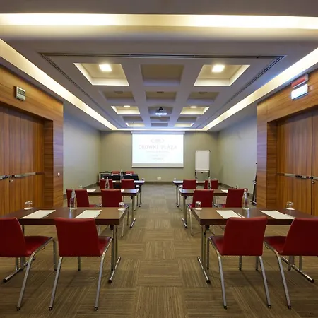 Crowne Plaza Fiera By Ihg 4*